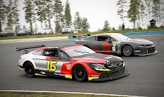 1)	Rata-ajon SM-sarjan kauden toinen osakilpailu ajetaan Jurvan Botniaringillä elokuun toiseksi viimeisenä viikonloppuna.