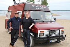 Rytö-Läjä Sauna-Sitikan ulkoasu pistää silmään, on Jukka-Pekka Järven ja Matti Oikarisen mielipide.