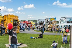 Power Truck Showssa on esillä mitä upeimpia ajoneuvoja.