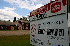 Talonpoikaiskartano Hämes-Havunen Hämeen Härkätien jatkeeksi sanotun Honkajoentien risteyksessä odottaa taas yli 10.000 ruokamessuvierasta syyskuun ensimmäisenä viikonvaihteena. Kuva: ksk