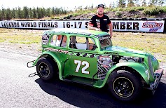 Legends World Finals -kisat Suomeen ja Botniaringille masinoinut Johan Ahokas kisaa Ringillä Legendsien Pro-luokassa. (Kuva: JiiVee Korpela)