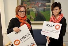 Merja Kaukola ja Maritta Rinta-aho odottavat runsaasti kävijöitä avoimien ovien tapahtumaan ensi tiistaina kello 12 -18. Kävijöille he lupaavat tukevan tietopaketin lisäksi kahvia ja makkaraa.