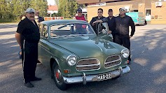 Melkoinen harvinaisuus on tiptop -kunnossa oleva yli 50 vuoden ikään ehtinyt Volvo. Autoa kannattaa hieman tutkia.