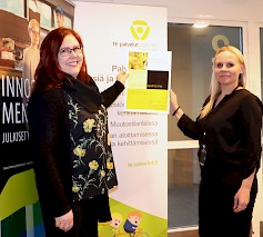 TE-toimiston yritysasiantuntijat Johanna Olsson ja Marja-Elina Kivisaari kertovat, että Seinäjoki Areena muuttuu työnantajien ja työtä hakevien kohtaamispaikaksi 24.1.2019 klo 14 – 18.