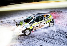 Edellisessä rallin SM-sarjan osakilpailussa SM3 -luokan voittanut Joonas Lindroos tavoittelee ykköspyttyjä nyt viikonloppuna Joensuun SM-rallissa. (Kuva: Hannu Rainamo)