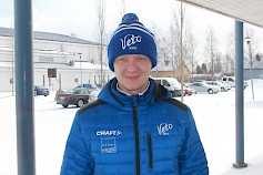 Markku Hylkilä johtaa Vimpelin Vedon ensi viikonloppuna kultajahtiin.