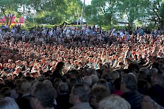 Kaustisen kansanmusiikkijuhlilla on perinteisesti riittänyt kävijöitä.