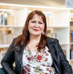 Elina Hiltunen on yrittäjä, futuristi, tietokirjailija, joka on nimetty maailman 25 johtavan naisfuturistin joukkoon. Kuva: Petri Mast