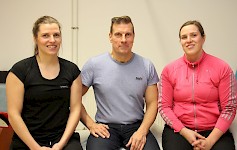 Kuortaneen Fysioterapiassa asiakkaita palvelevat Jelena Jaakkola, Jukka Halonen ja Jenna Jaakkola.