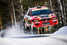 Rallisprintissä päästellään alkaneella kaudella lumi- / sorasarjan ja asfalttisarjan Suomen mestaruuksista. (Kuva: Taneli Niinimäki)