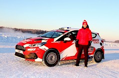 Jere Pensas palaa vanhaan leipälajiinsa, kun rallisprintin SM-sarjan kausi käynnistyy tulevana sunnuntaina Laukaalla. (Kuva: JiiVee Korpela)