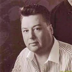 Erkki Mustikkamäki.