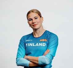 Vilma Mäki on jo kuluvalla hallikaudella juossut uuden ennätyksensä 60 m aitajuoksussa.