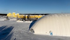 Keskisen Kyläkauppa järjestää Suomen suurimman Kevätkirppiksen Kyläkaupan kuplahallilla lauantaina 29.3.2025. Löytöjä pääsee tekemään klo 10 alkaen.