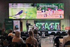 Tiedekulmassa keskustelemassa Liisa Pietola, Sitra, Tero Hirvi, Fazer Mylly, Jari Luukkonen, WWF ja Jukka Rantala, MTK. Juontajana Suvi Anttila, ProAgria Keskusten Liitto. Birgitta Salminen