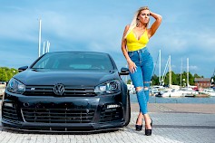 Ilmainen autonäyttely ROUTE 66 X-treme Car Meet tuo Tuuriin toinen toistaan näyttävämpiä harrasteajoneuvoja. Mukana tapahtumassa myös ROUTE 66 -tuotteet ja Henna Peltonen.