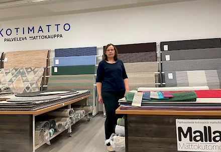 Kotimaton omistaja Maria Viita-aho-Tohni lupaa jouluista kaupantekoa.