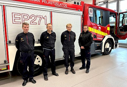 1.	Kuvassa Alajärven paloaseman porukkaa vasemmalta oikealle; palotarkastaja Mikko Hemminki, asemapäällikkö Jouni Pummila, palomies Ville Ikonen ja ylipalomies Pasi Matintupa.