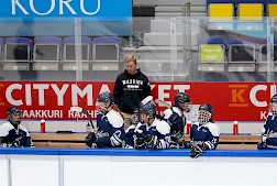 Kuva Suomen Jääkiekkoliitto. Kuvaaja Mika Kylmäniemi.