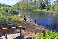 Aisapari selvitti alueen kalastukseen liittyviä asioita.