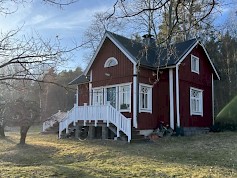 Talven aikana mökeillä sattuneista vahingoista noin neljännes ilmoitetaan vasta kolmen kuukauden jälkeen. If