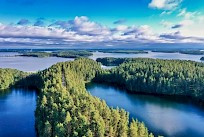 Paikkatiedon hyödyntäminen retkeilyn suunnittelussa parantaa turvallisuutta ja tekee retkistä miellyttävämpiä. Maanmittauslaitos