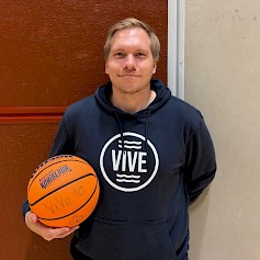 Juuso Sainio on Vimpelin Vedon uusi päävalmentaja.