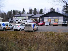 Autokorjaamo Liimataisen liikerakennus laajennus- ja saneerausremontin jälkeen.